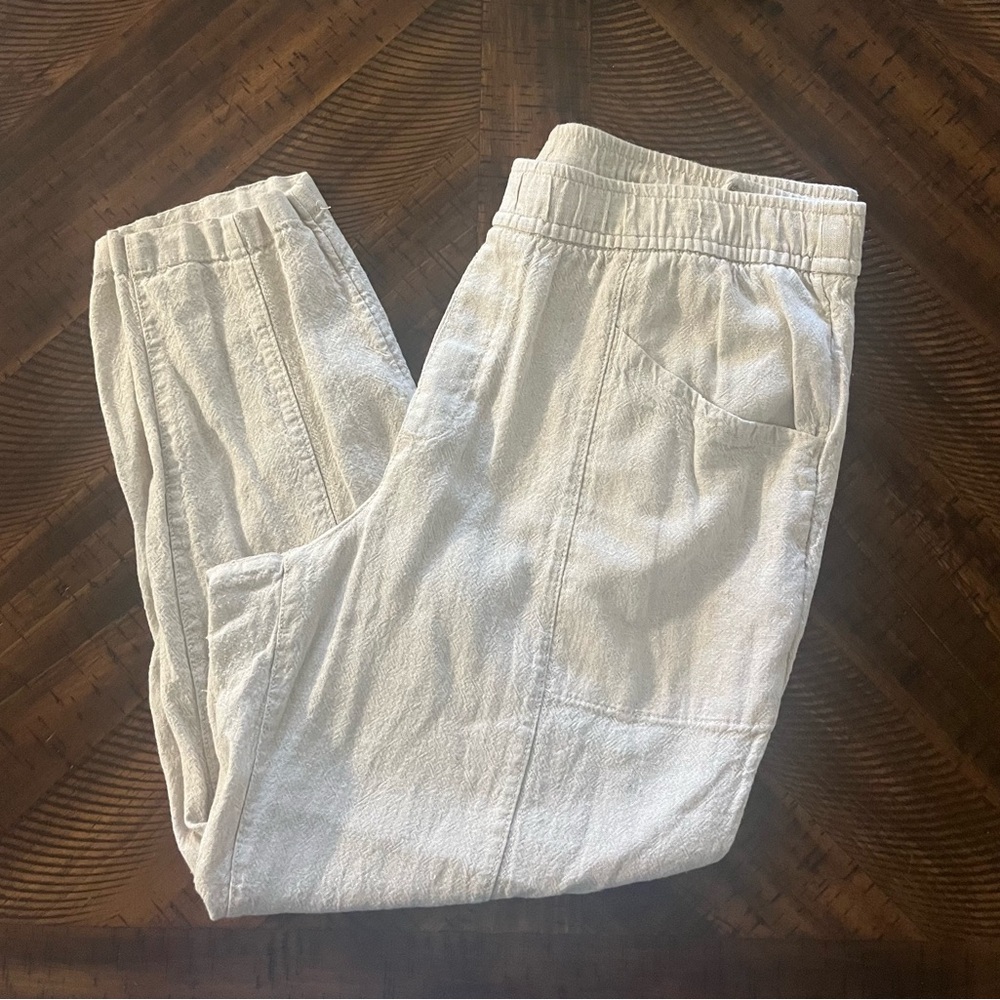 Old Navy Cream Linen Tapered Pants